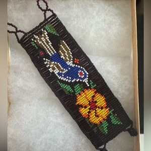 - 🚨 New hand made humming bird bracelet for all size if wrist